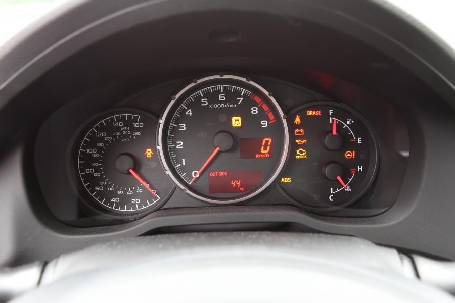  Subaru BRZ 2011 года  (фото 54 из 209)